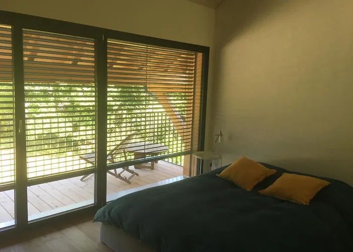 A Cote * Oron-la-Ville